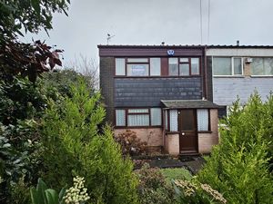 Photo 2- click for photo gallery